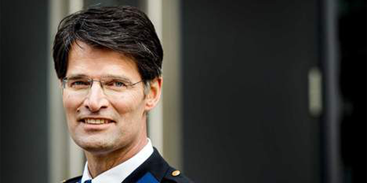 Korpschef van politie Erik Akerboom nieuw boegbeeld Dag van de BHV